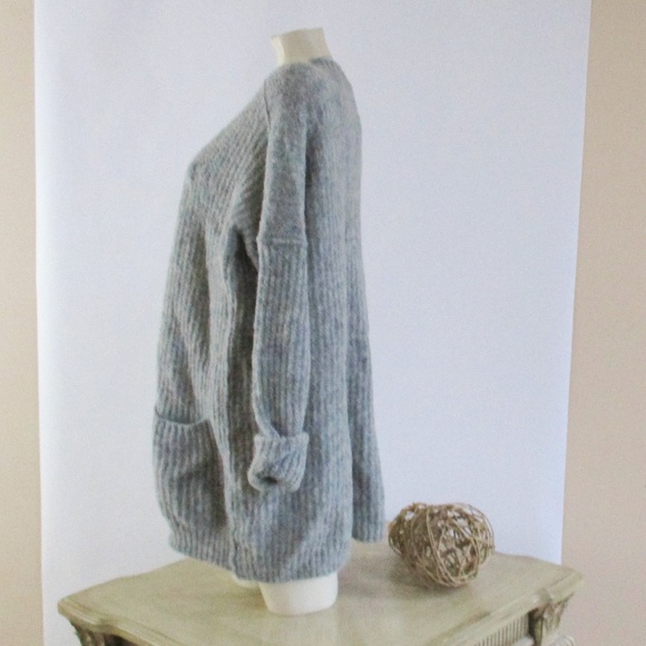 Free People Weekend Getaway Sweater Gray Size Lg - Picture 3 of 6